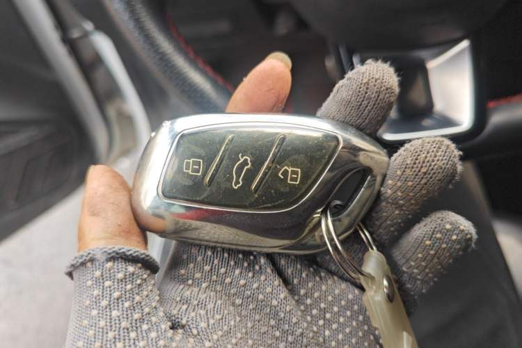 Used MG 6 2020 1.5T Automatic Trophy Smart Drive Flagship Edition Vehicle Key