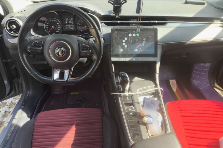 Used MG 6 2020 1.5T Automatic Lingchao Fashion Edition Center Console