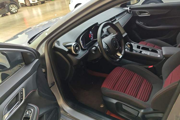Used MG 6 2020 1.5T Automatic Lingchao Fashion Edition Driver Seat