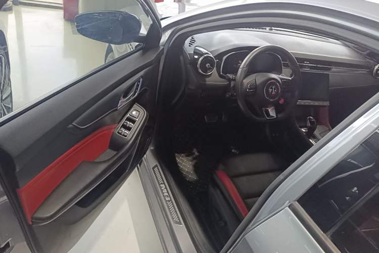 Used MG 6 2020 1.5T Automatic Trophy Luxury Edition Driver Seat