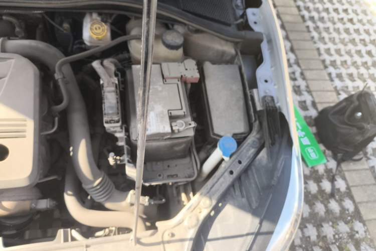 Used MG 6 2020 1.5T Automatic Lingchao Fashion Edition Engine Bay Left