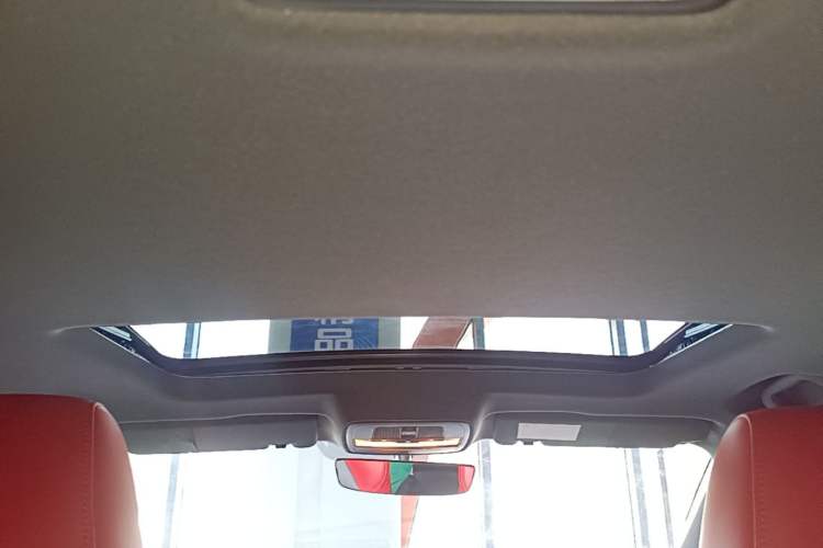 Used MG 6 2020 1.5T Automatic Trophy Luxury Edition Headliner