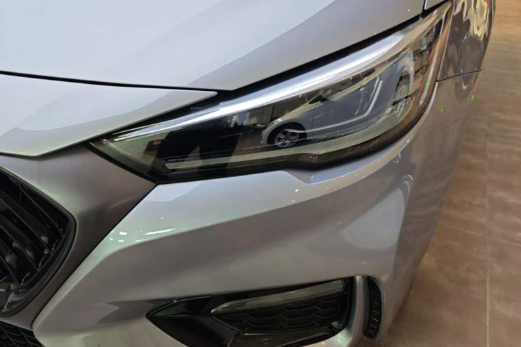 Used MG 6 2020 1.5T Automatic Lingchao Fashion Edition Left Front Headlight