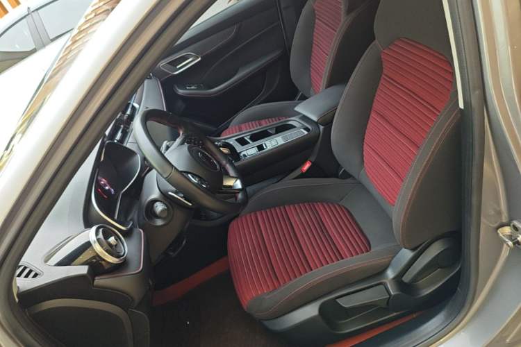 Used MG 6 2020 1.5T Automatic Lingchao Fashion Edition Left Front Seat