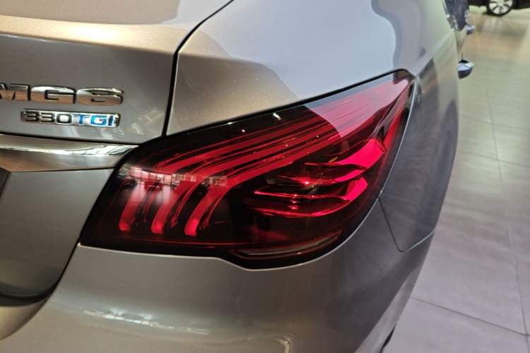 Used MG 6 2020 1.5T Automatic Lingchao Fashion Edition Right Rear Taillight