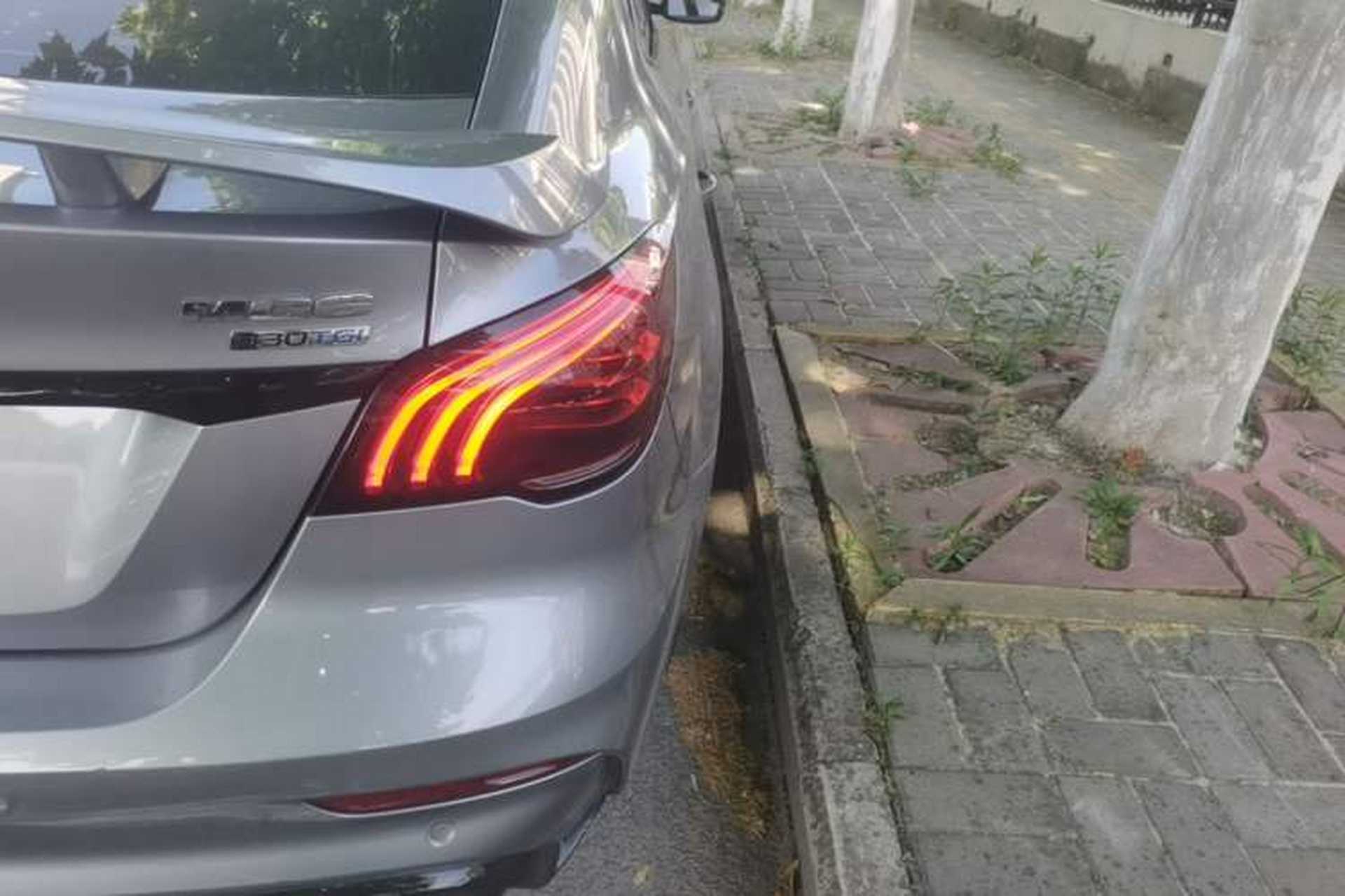 Used MG 6 2020 1.5T Automatic Trophy Luxury Edition Right Rear Taillight