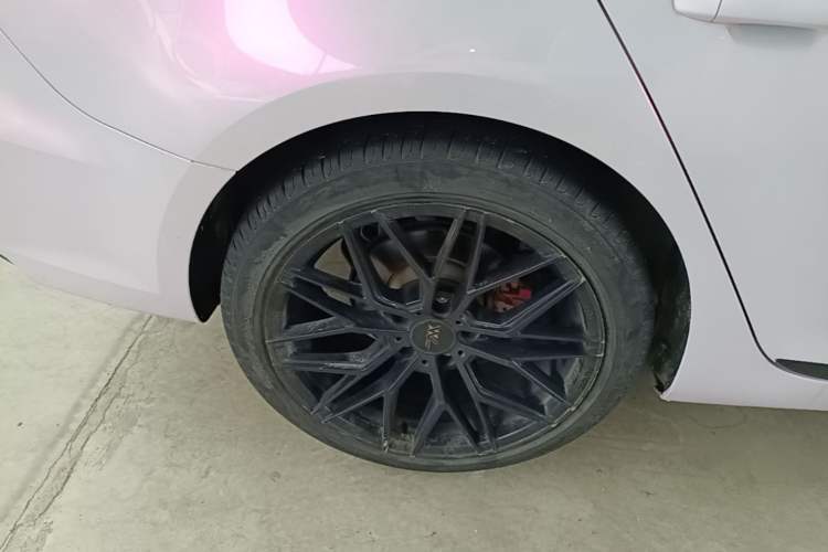 Used MG 6 2020 1.5T Automatic Trophy Luxury Edition Exterior 5