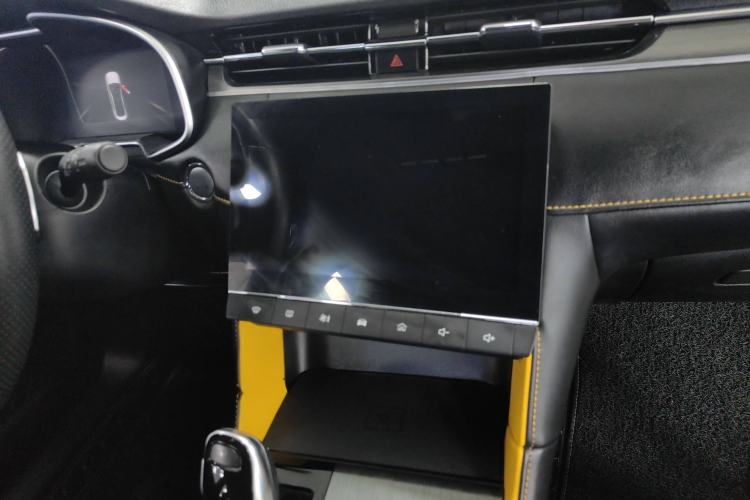 Used MG 6 2020 1.5T Automatic Trophy Luxury Edition Audio And AC Panel