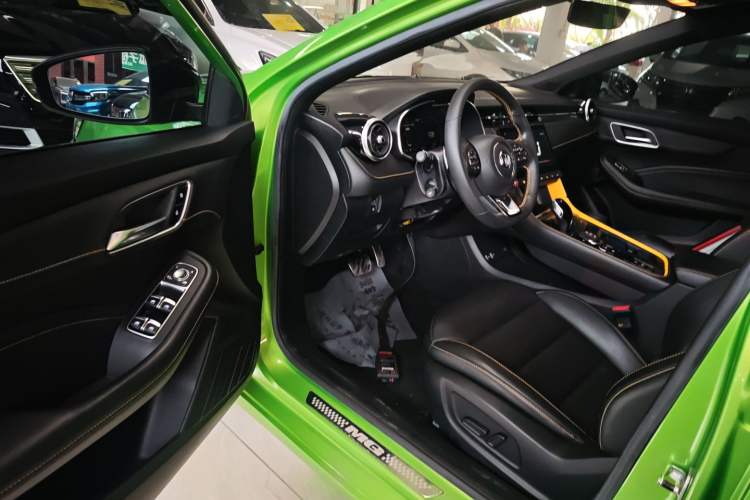 Used MG 6 2020 1.5T Automatic Trophy Luxury Edition Interior 3