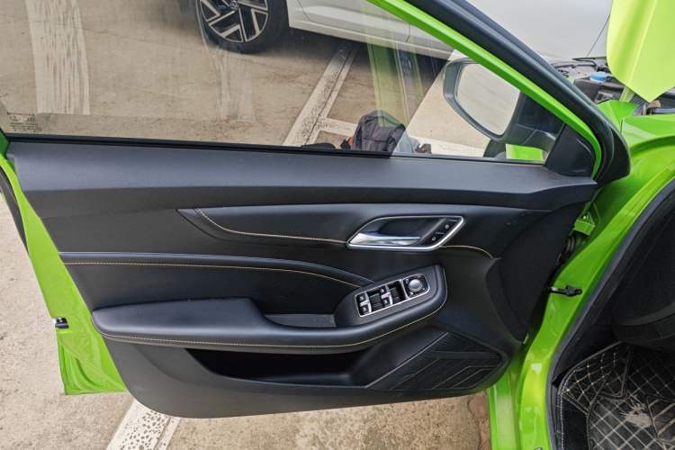 Used MG 6 2020 1.5T Automatic Trophy Luxury Edition Left Front Door Interior