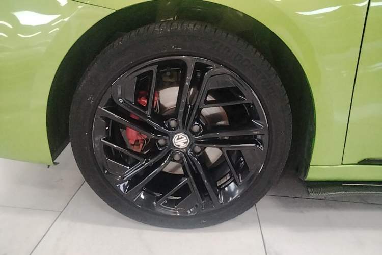 Used MG 6 2020 1.5T Automatic Trophy Luxury Edition Left Front Wheel Hub