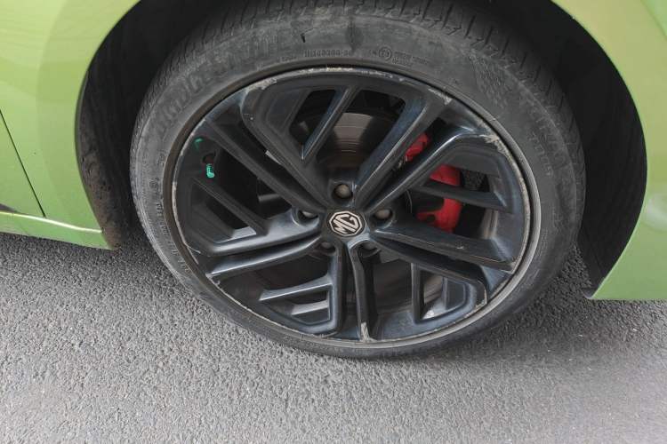 Used MG 6 2020 1.5T Automatic Trophy Luxury Edition Right Front Wheel Hub