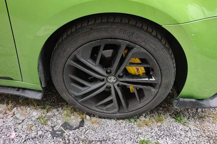 Used MG 6 2020 1.5T Automatic Trophy Luxury Edition Right Front Wheel Hub