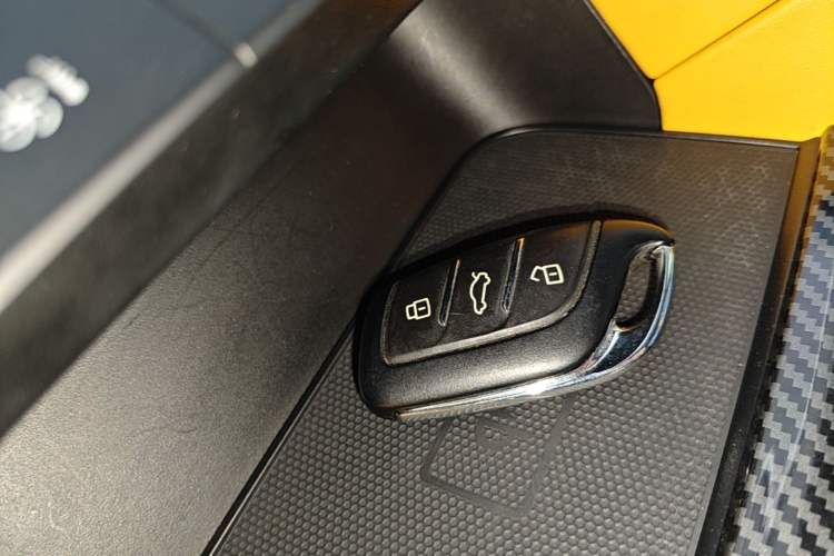 Used MG 6 2020 1.5T Automatic Trophy Luxury Edition Vehicle Key