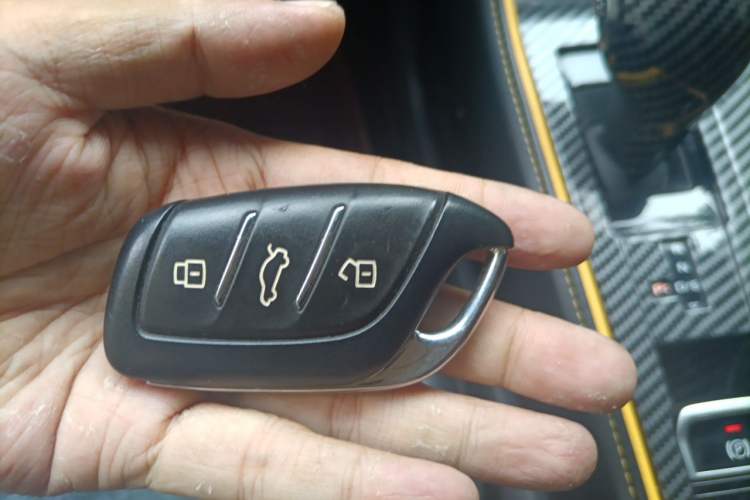 Used MG 6 2020 1.5T Automatic Trophy Luxury Edition Vehicle Key