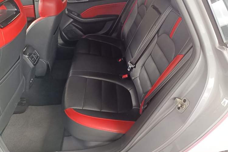 Used MG 6 2020 1.5T Automatic Trophy Luxury Edition Left Rear Seat