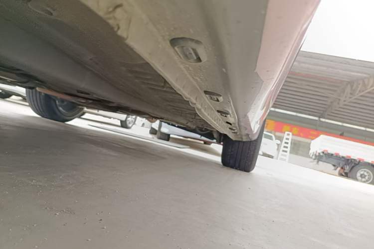 Used MG 6 2020 1.5T Automatic Trophy Luxury Edition Left Side Sill