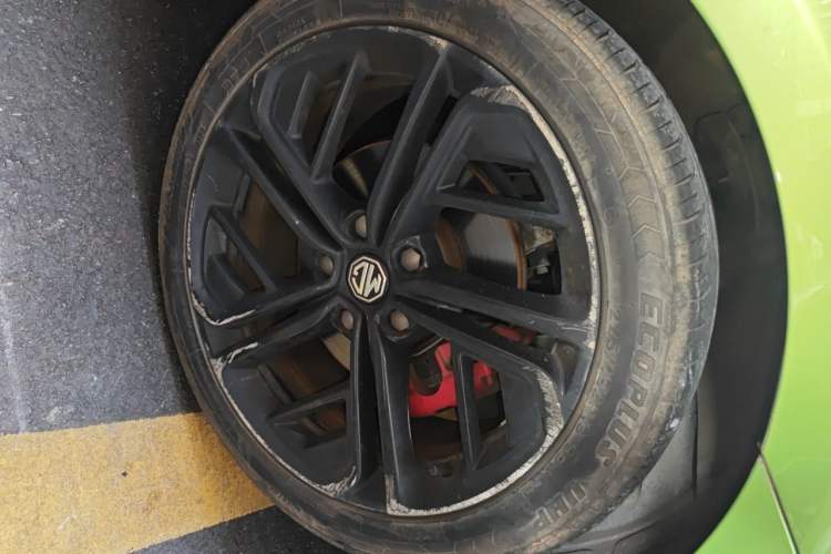Used MG 6 2020 1.5T Automatic Trophy Luxury Edition Right Front Wheel Hub