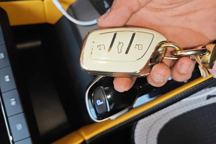 Used MG 6 2020 1.5T Automatic Trophy Luxury Edition Vehicle Key