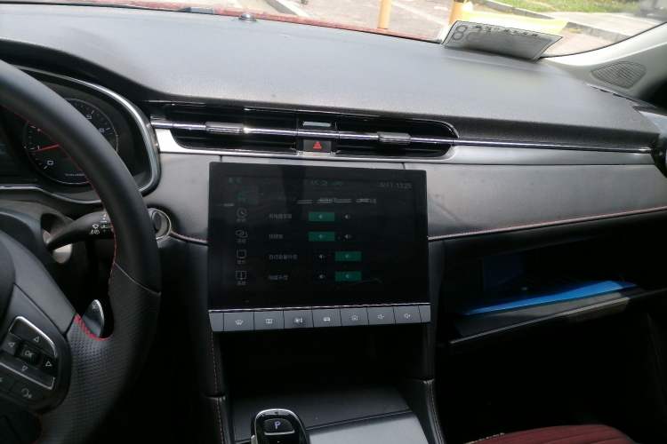 Used MG 6 2020 1.5T Automatic Lingchao Fashion Edition Audio And AC Panel