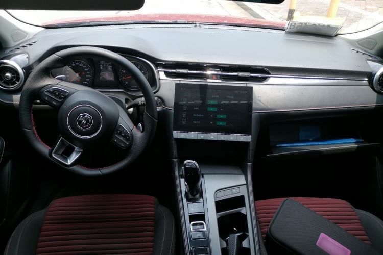 Used MG 6 2020 1.5T Automatic Lingchao Fashion Edition Center Console