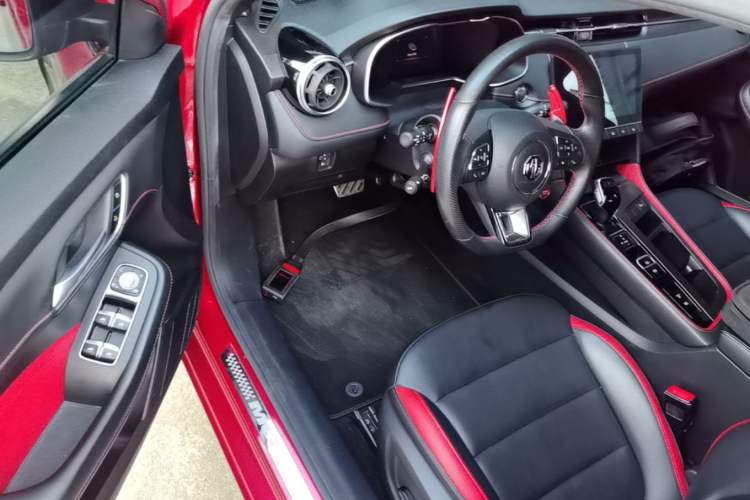 Used MG 6 2020 1.5T Automatic Trophy Luxury Edition Driver Seat