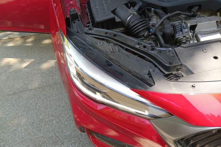 Used MG 6 2020 1.5T Automatic Trophy Luxury Edition Engine Bay Right