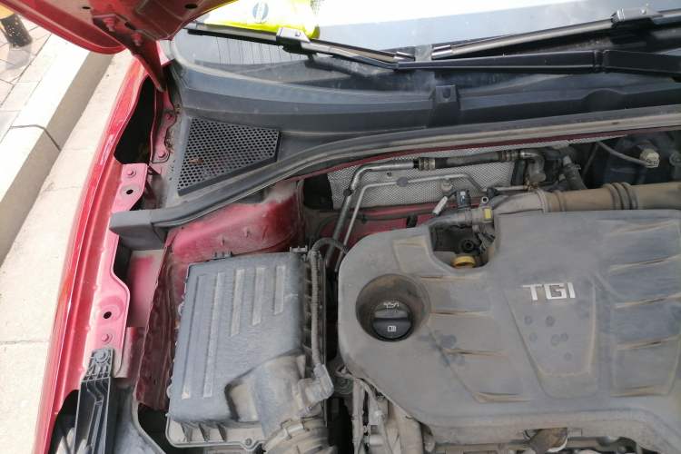 Used MG 6 2020 1.5T Automatic Lingchao Fashion Edition Engine Bay Right