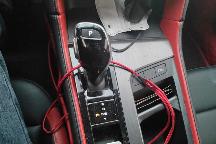 Used MG 6 2020 1.5T Automatic Trophy Luxury Edition Gear Lever