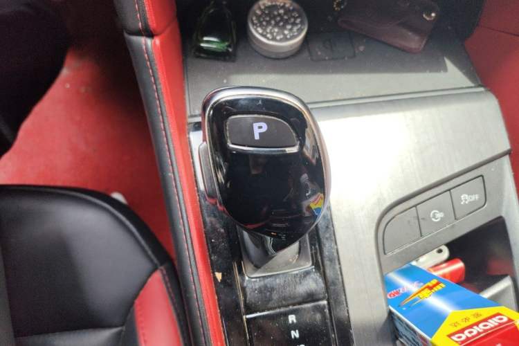 Used MG 6 2020 1.5T Automatic Trophy Flagship Edition Gear Lever