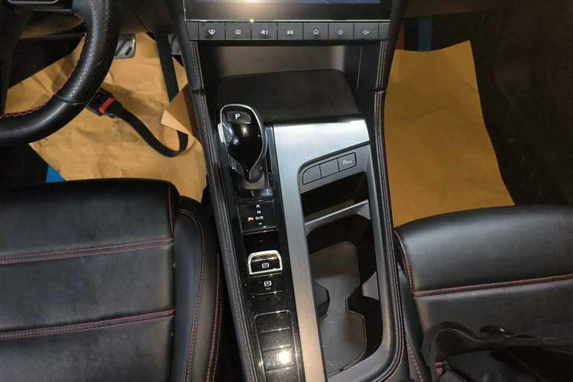 Used MG 6 2020 1.5T Automatic Trendsetting Luxury Edition Gear Lever