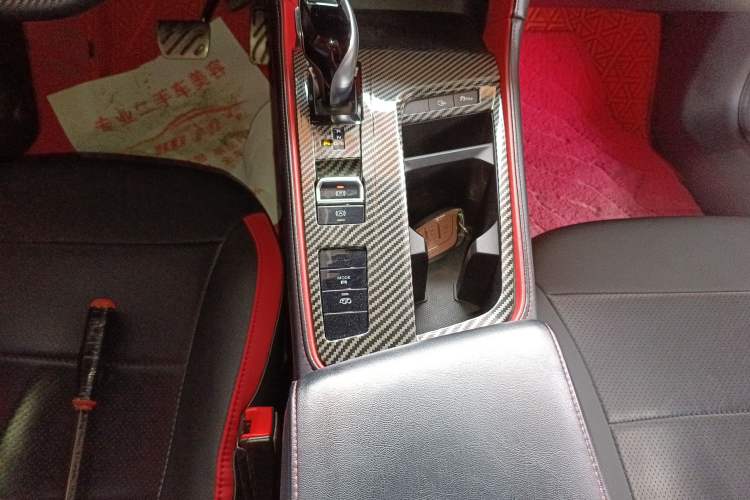 Used MG 6 2020 1.5T Automatic Trophy Flagship Edition Gear Lever