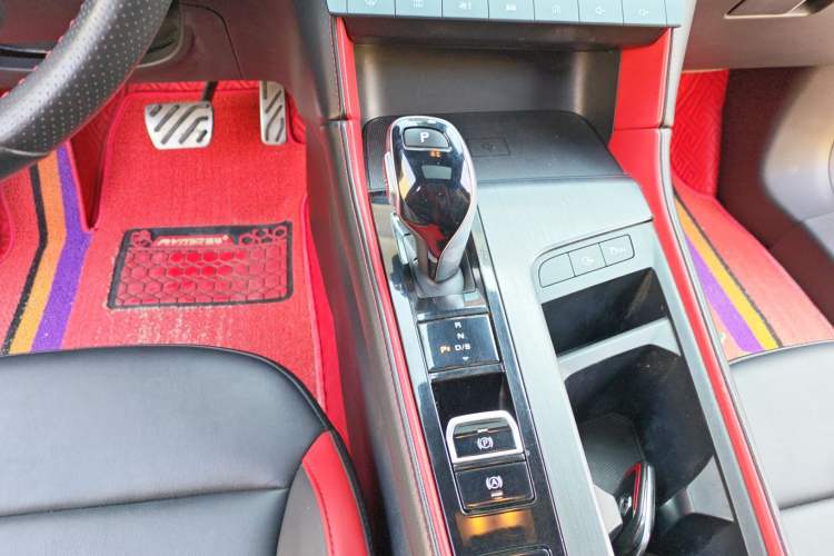 Used MG 6 2020 1.5T Automatic Trophy Flagship Edition Gear Lever