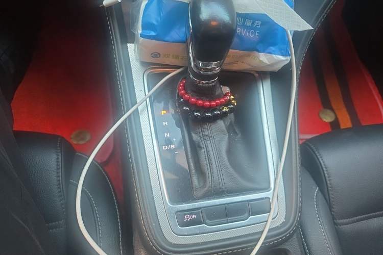Used MG 6 2020 1.5T Automatic Trendsetting Luxury Edition Gear Lever