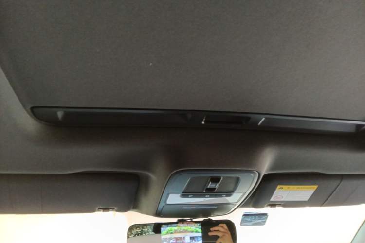 Used MG 6 2020 1.5T Automatic Trophy Luxury Edition Headliner