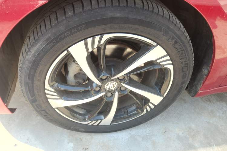 Used MG 6 2020 1.5T Automatic Lingchao Fashion Edition Left Front Wheel Hub