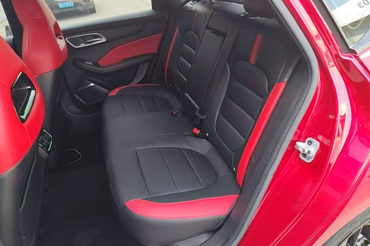 Used MG 6 2020 1.5T Automatic Trophy Smart Drive Flagship Edition Left Rear Seat