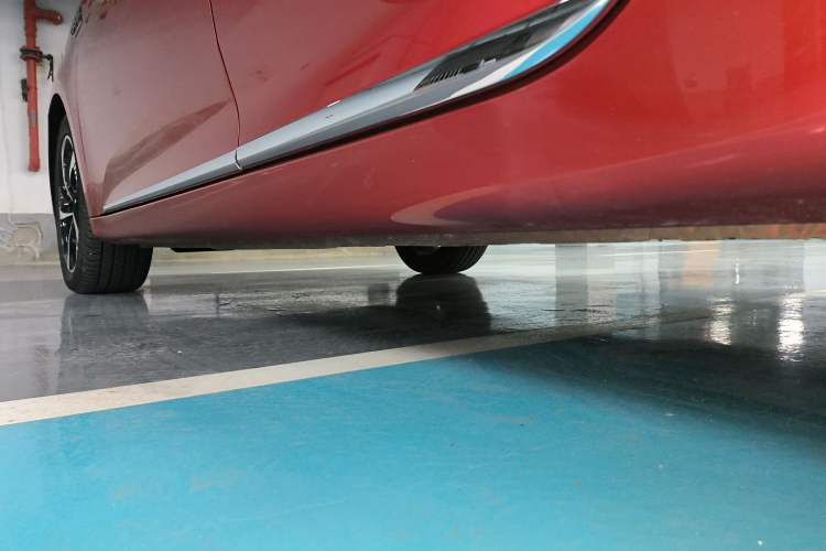 Used MG 6 2020 1.5T Automatic Trendsetting Luxury Edition Left Side Sill