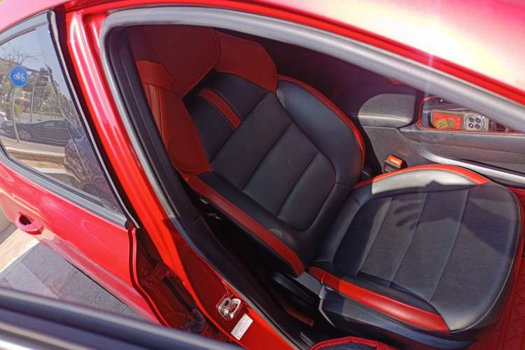 Used MG 6 2020 1.5T Automatic Trophy Luxury Edition Right Front Seat