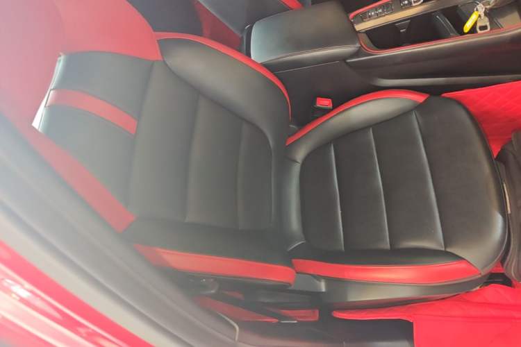 Used MG 6 2020 1.5T Automatic Trophy Luxury Edition Right Front Seat