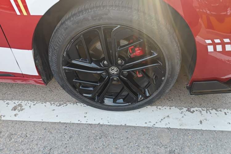 Used MG 6 2020 1.5T Automatic Trophy Luxury Edition Right Front Wheel Hub