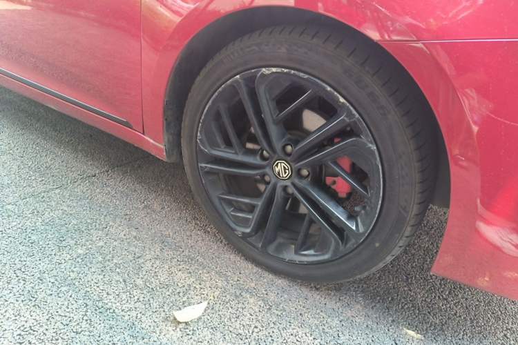 Used MG 6 2020 1.5T Automatic Trophy Smart Drive Flagship Edition Right Front Wheel Hub
