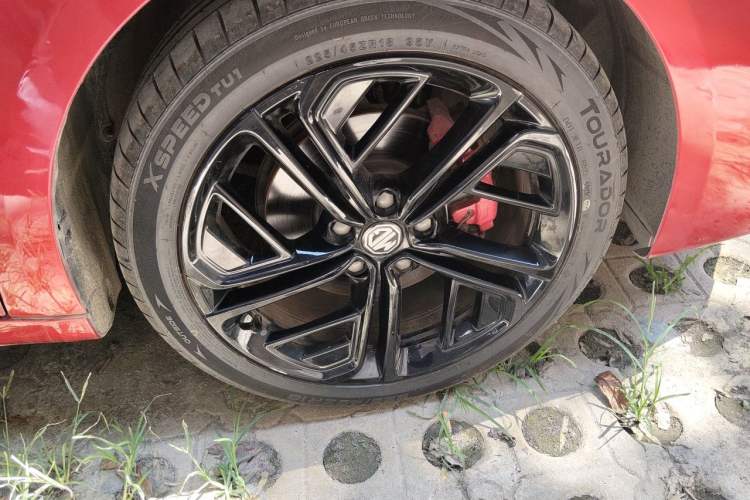 Used MG 6 2020 1.5T Automatic Trophy Luxury Edition Right Front Wheel Hub