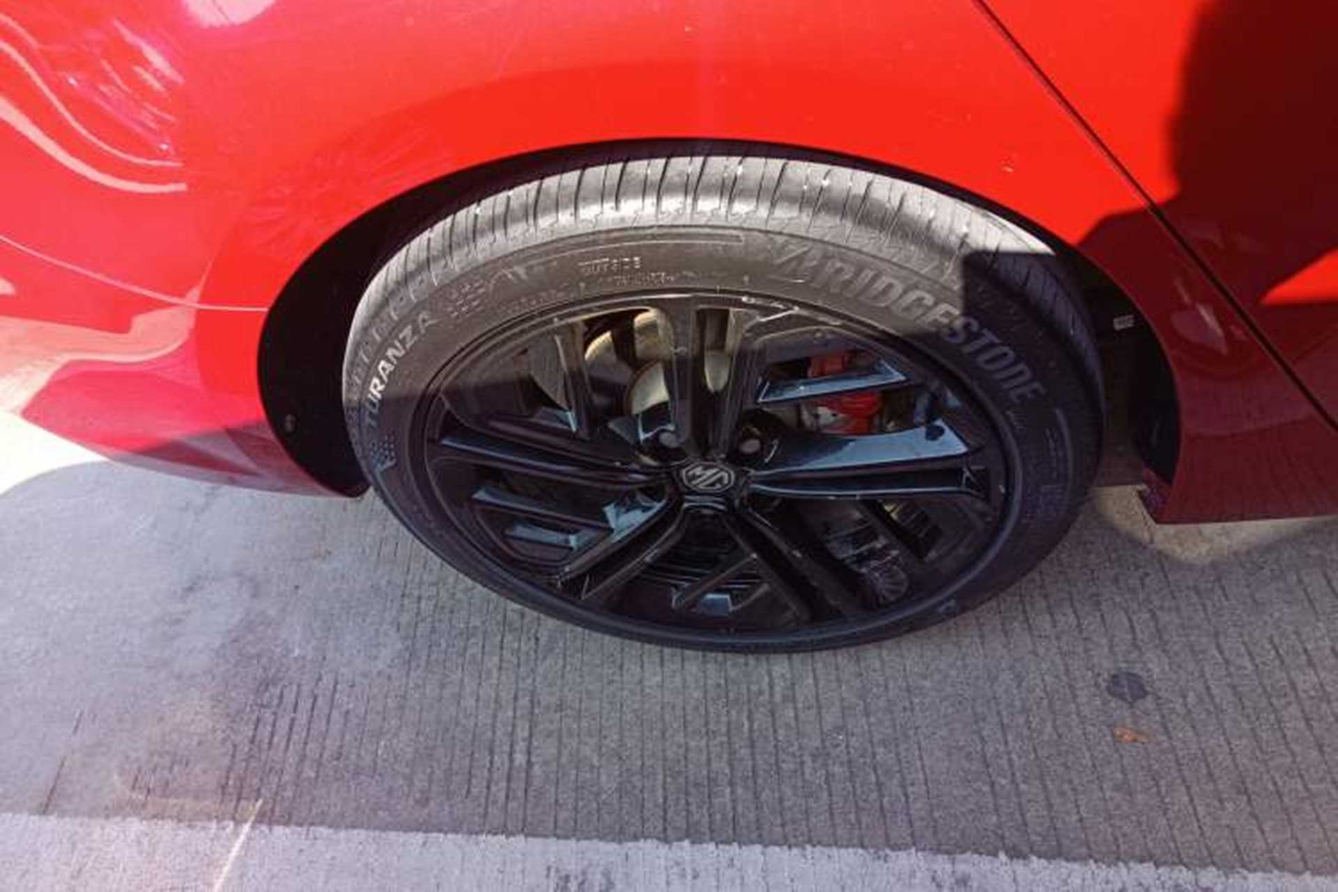 Used MG 6 2020 1.5T Automatic Trophy Luxury Edition Right Rear Wheel Hub