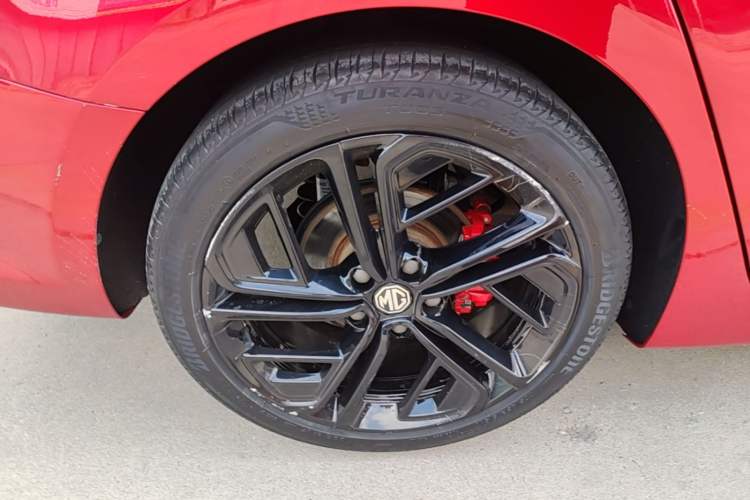 Used MG 6 2020 1.5T Automatic Trophy Flagship Edition Right Rear Wheel Hub