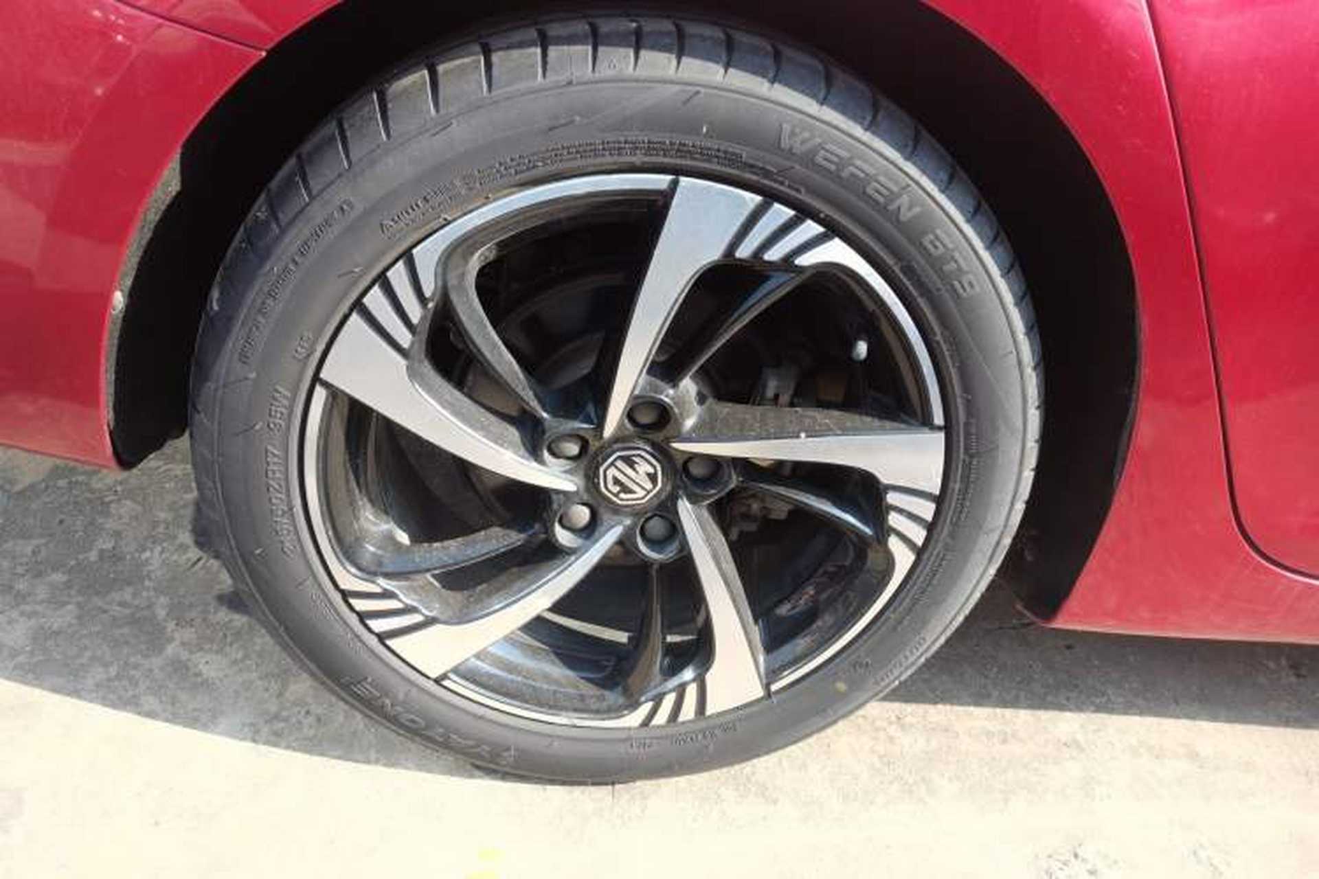 Used MG 6 2020 1.5T Automatic Lingchao Fashion Edition Right Rear Wheel Hub