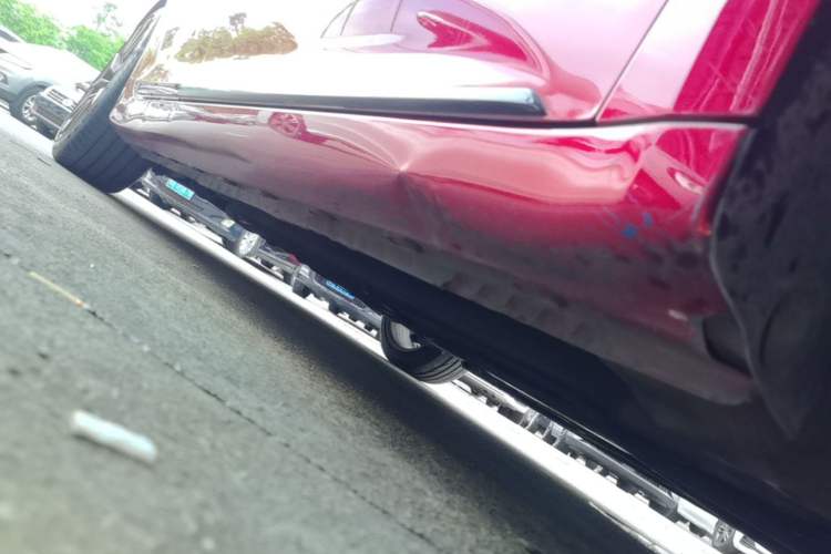 Used MG 6 2020 1.5T Automatic Trophy Luxury Edition Right Side Sill