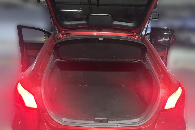 Used MG 6 2020 1.5T Automatic Trophy Smart Drive Flagship Edition Trunk