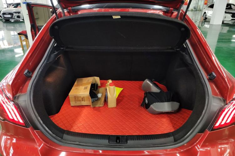 Used MG 6 2020 1.5T Automatic Lingchao Fashion Edition Trunk