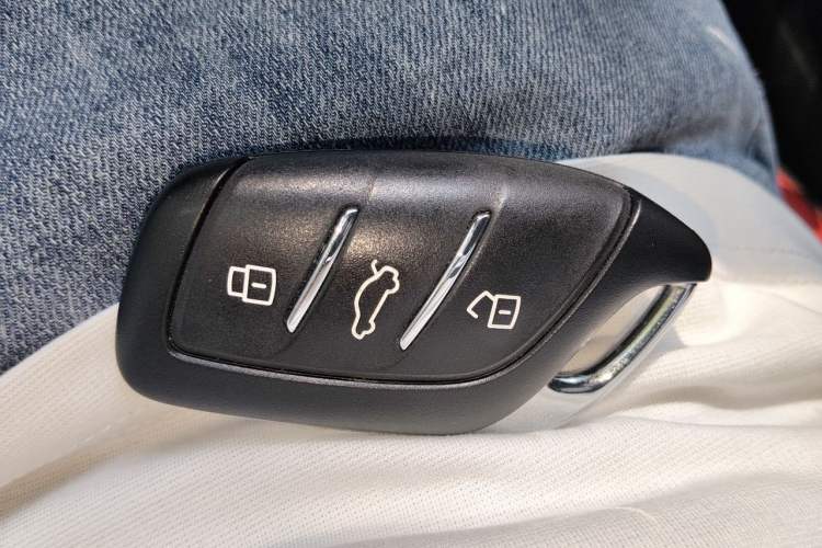 Used MG 6 2020 1.5T Automatic Trophy Luxury Edition Vehicle Key